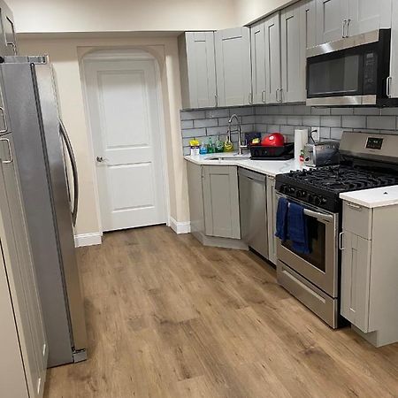 Private Room In South Philly Near Arenas! Filadelfia Esterno foto