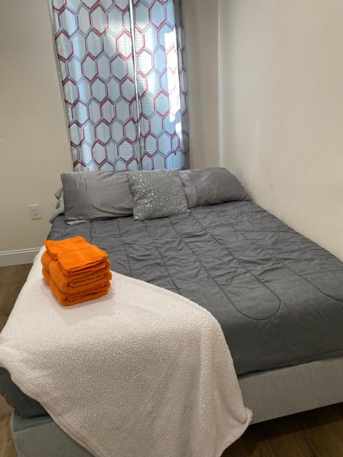 Private Room In South Philly Near Arenas! Filadelfia Esterno foto