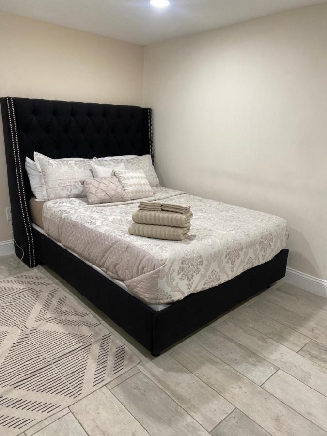 Private Room In South Philly Near Arenas! Filadelfia Esterno foto