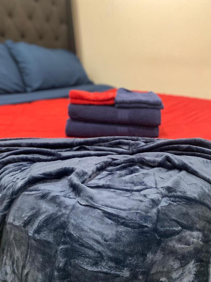Private Room In South Philly Near Arenas! Filadelfia Esterno foto